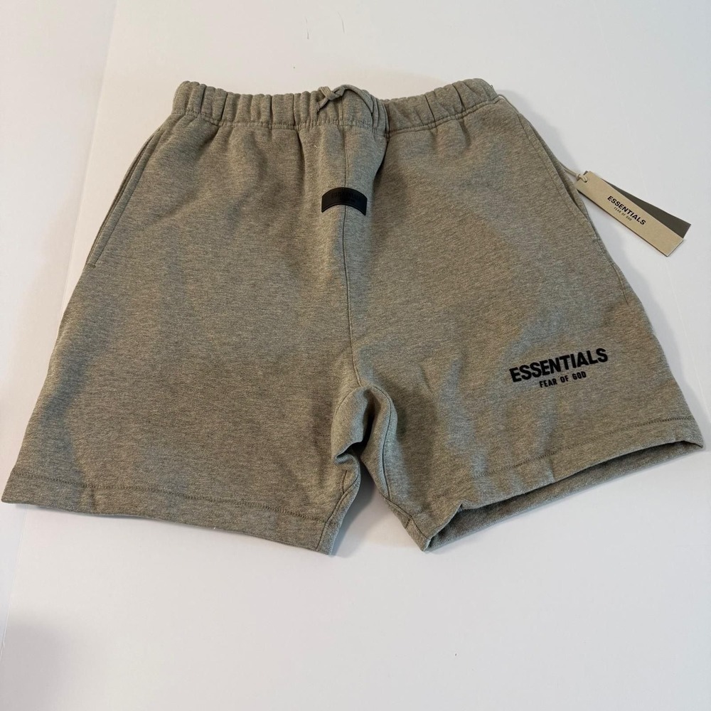 Fear of God Essentials Sweatshorts SS22 Dark Oatmeal Size S